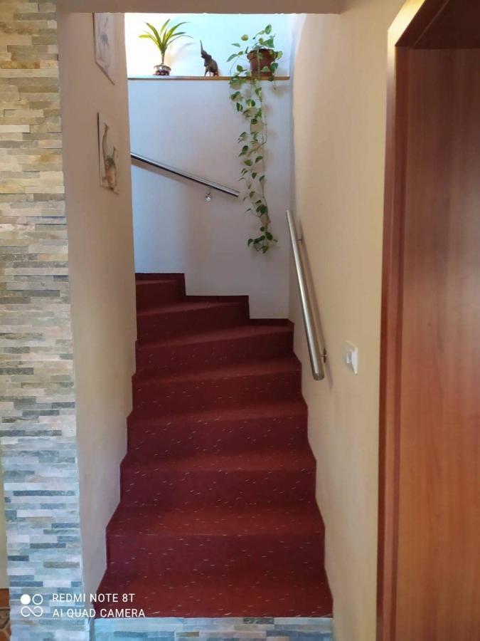 Ubytování Naděje Klec Exterior foto
